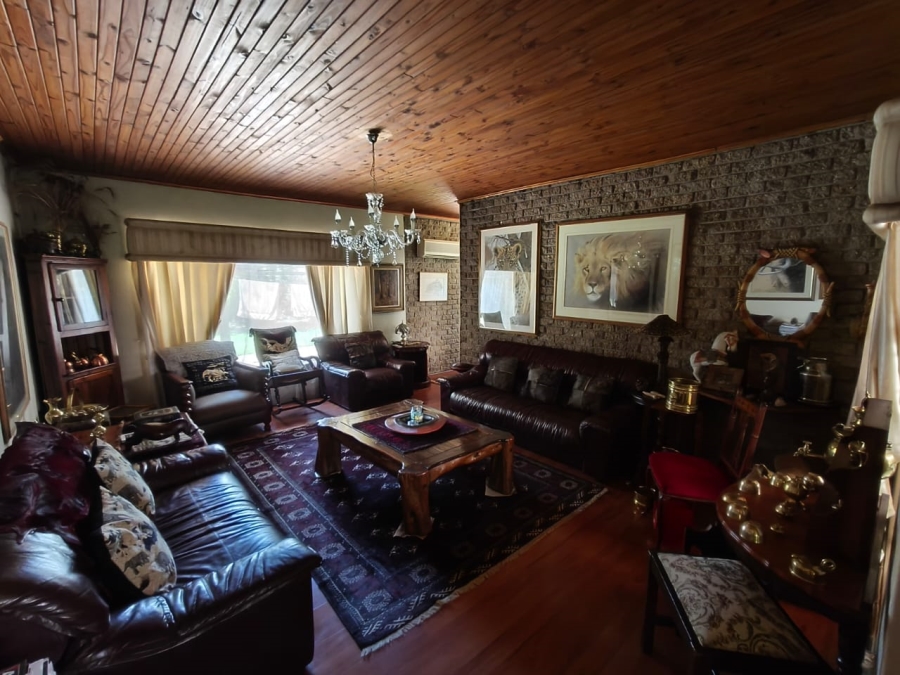 5 Bedroom Property for Sale in Boschfontein A H North West